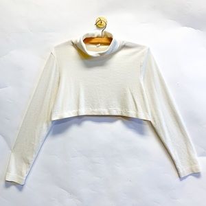 Uniqlo Cropped Turtleneck